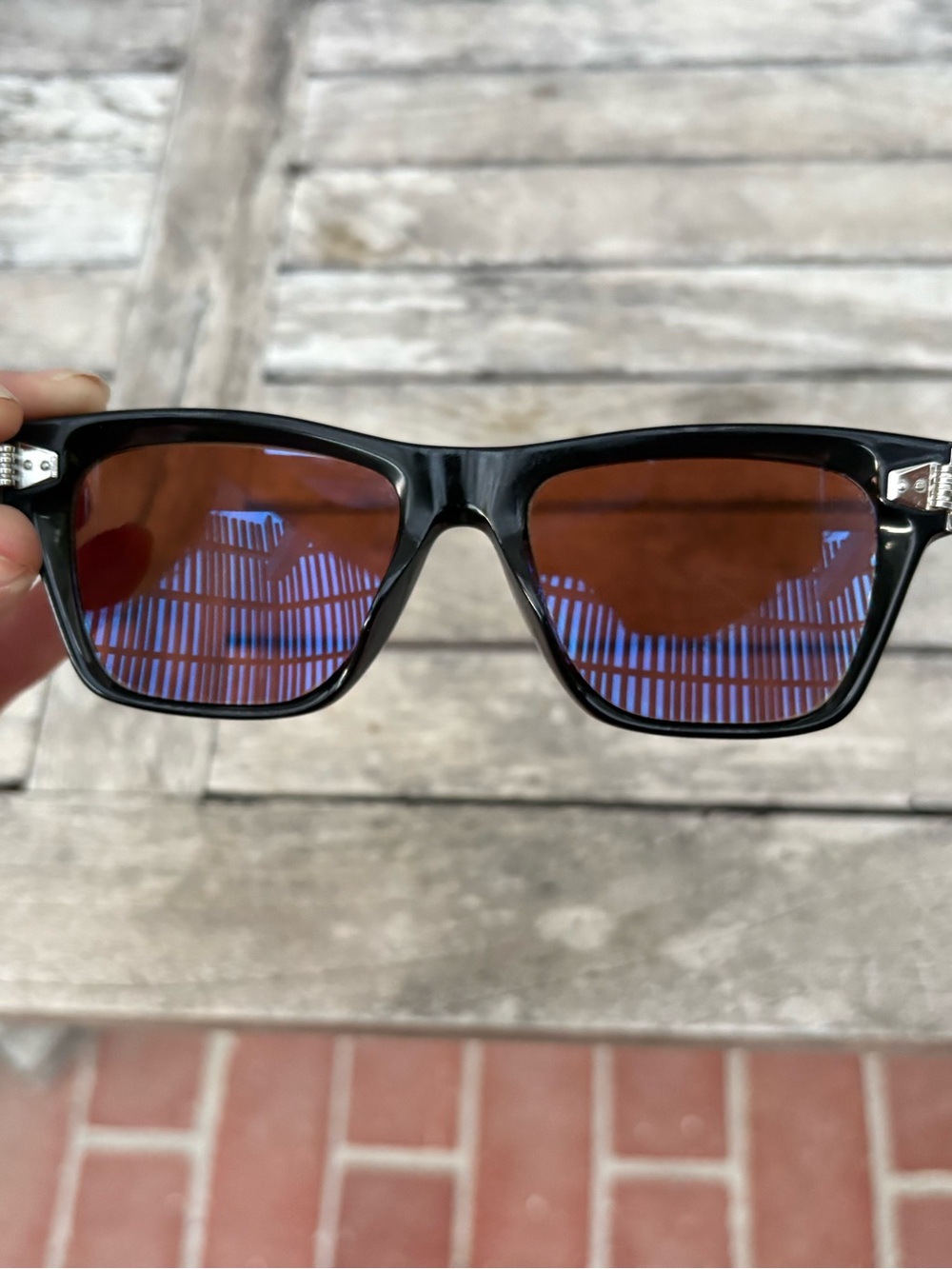 Oliver peoples sixties sun glasses. In great condition.